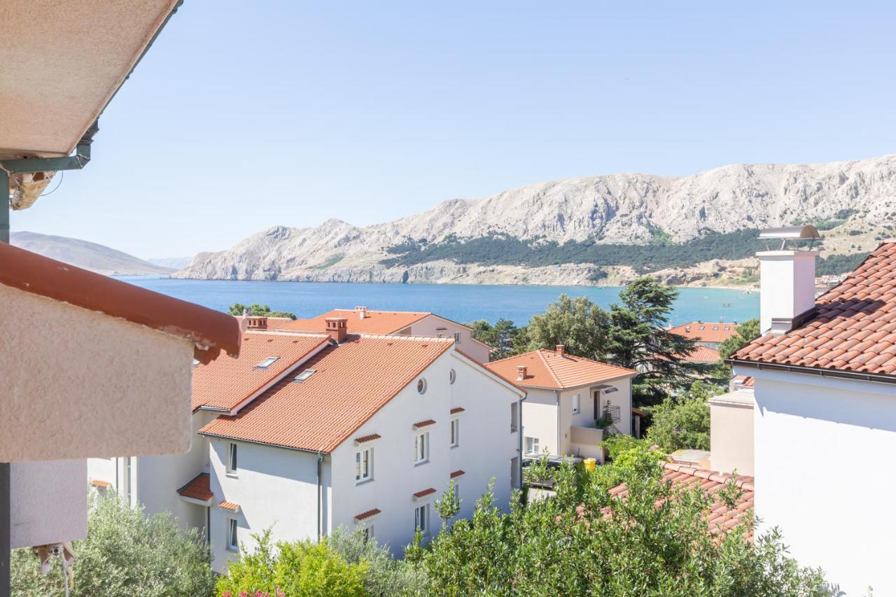 Apartments Ema & Mislav With Terrace Baska  Exterior photo